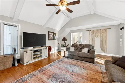 $365,000 | 1029 Northeast Trailwood Drive, Lee's Summit, MO 64086