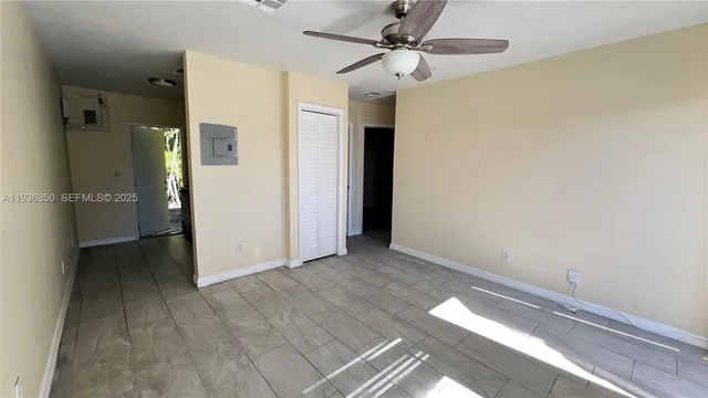 $1,900 | 706 Southwest 4th Terrace, Unit 4, Dania Beach, FL 33004