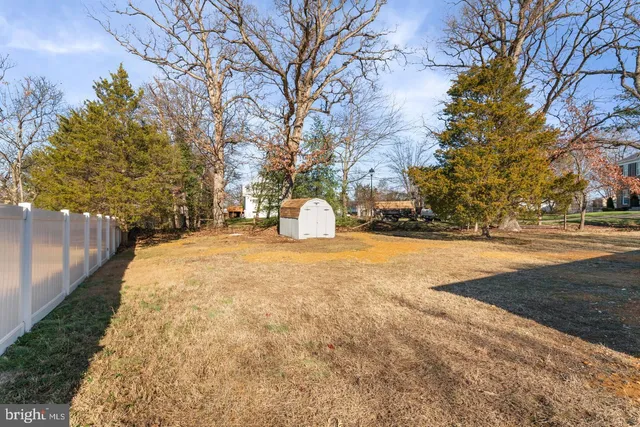 $2,800 | 4804 Franconia Road, Alexandria, VA 22310