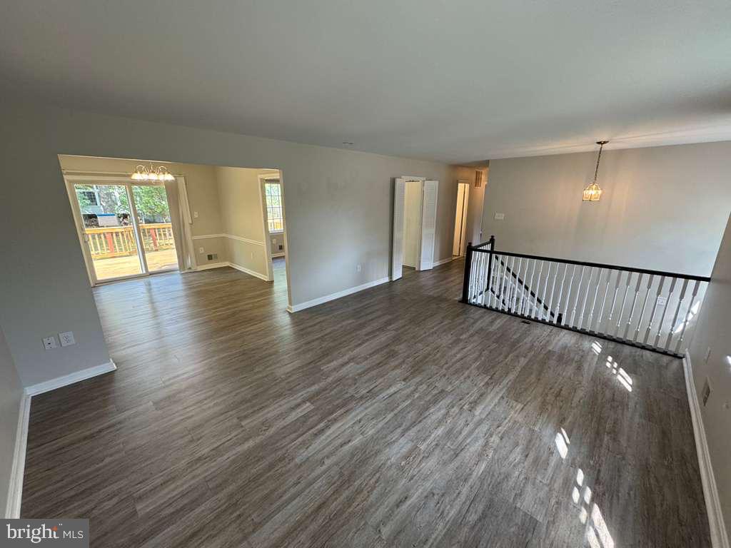 7918 Edinburgh Drive Springfield, VA 22153 - Photo 11 of 46