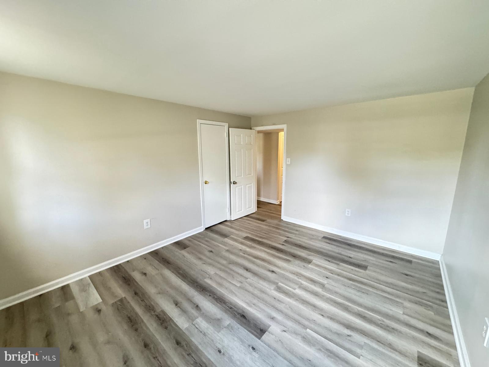 7918 Edinburgh Drive Springfield, VA 22153 - Photo 20 of 46