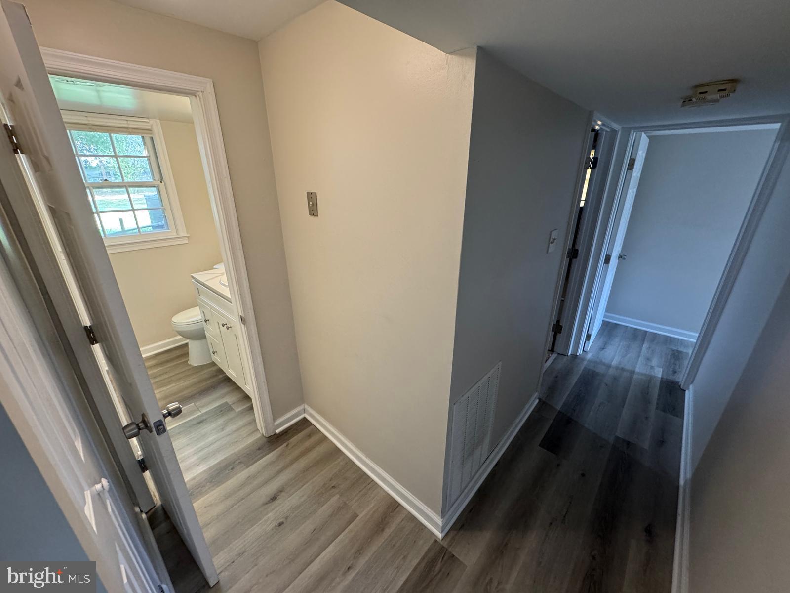 7918 Edinburgh Drive Springfield, VA 22153 - Photo 23 of 46