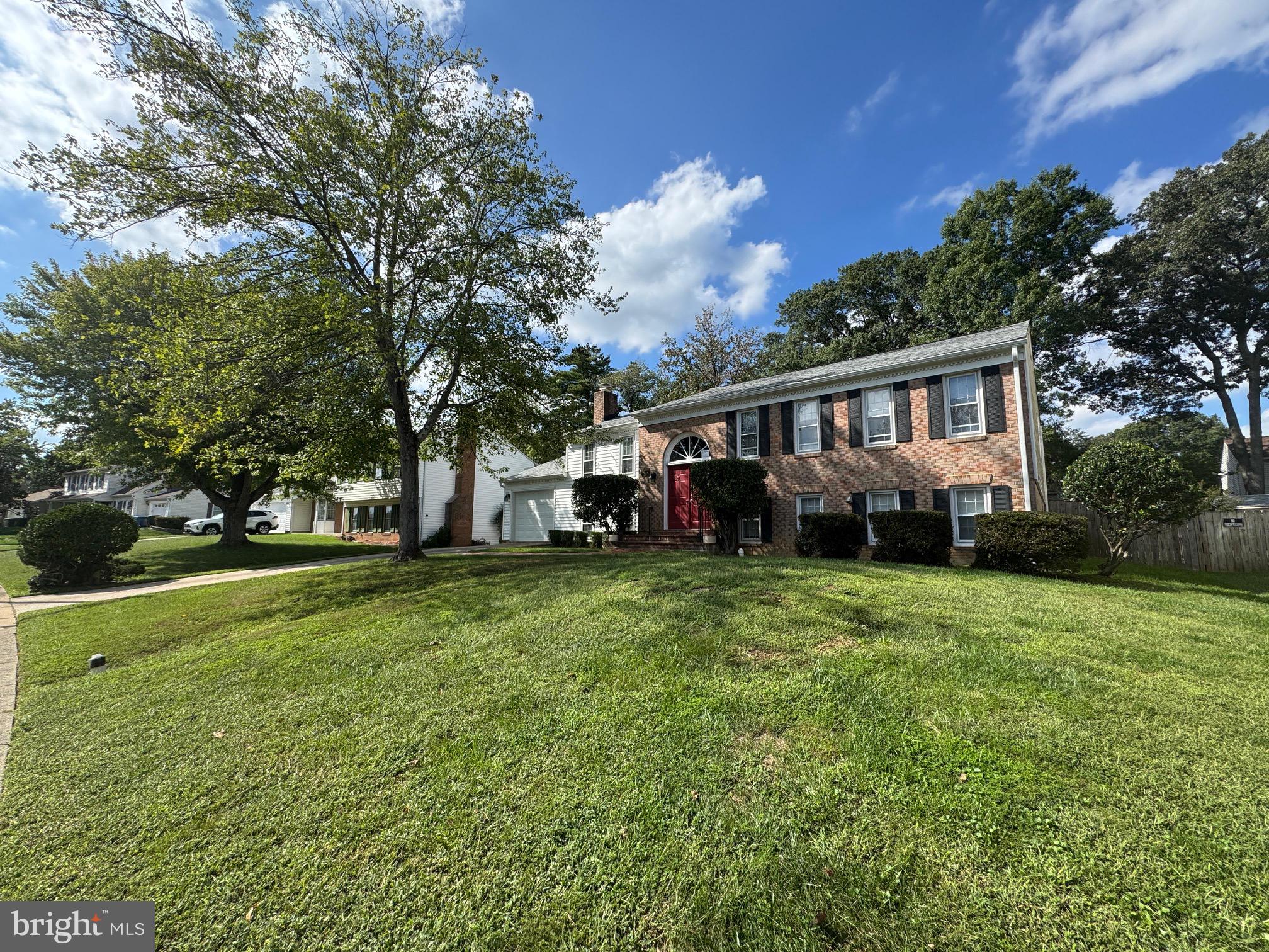 7918 Edinburgh Drive Springfield, VA 22153 - Photo 6 of 46