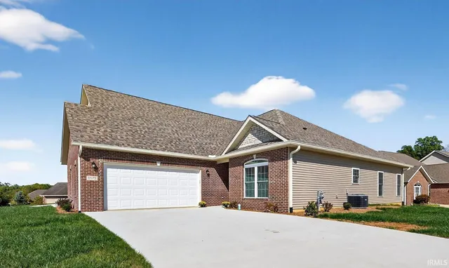 $389,900 | 5075 Harvest Lane, Bloomington, IN 47404