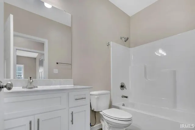 $389,900 | 5075 Harvest Lane, Bloomington, IN 47404