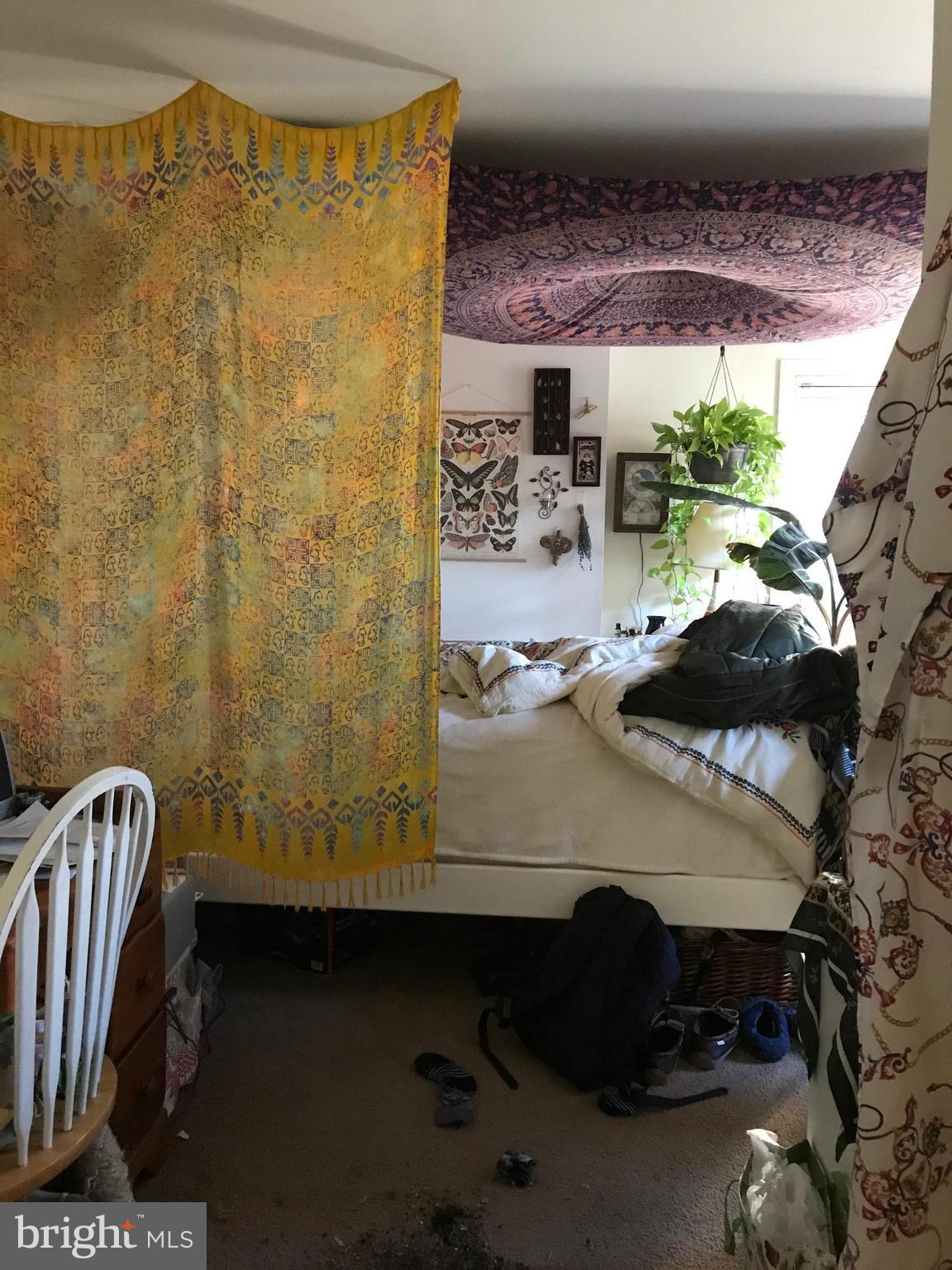 816 West Lombard Street Baltimore, MD 21201 - Photo 14 of 28 Huge Master Bedroom with Quaint Patio