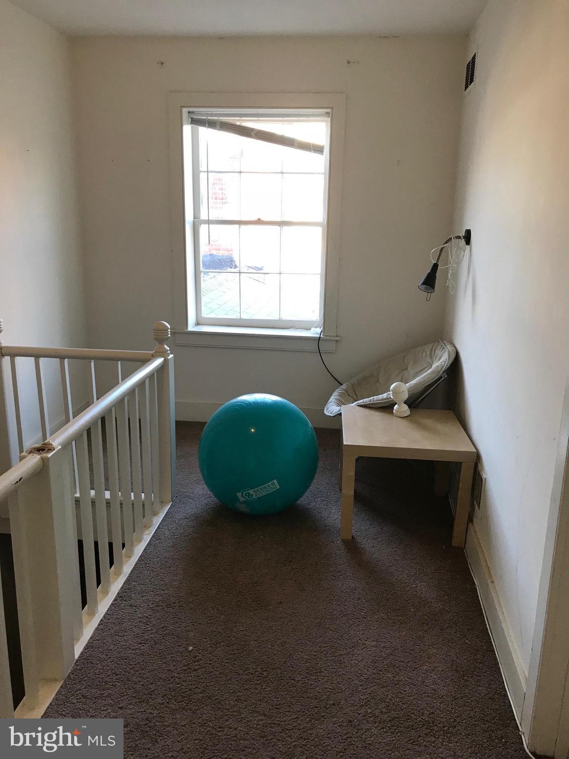 816 West Lombard Street Baltimore, MD 21201 - Photo 23 of 28 Upper Level 2 - Extra Space