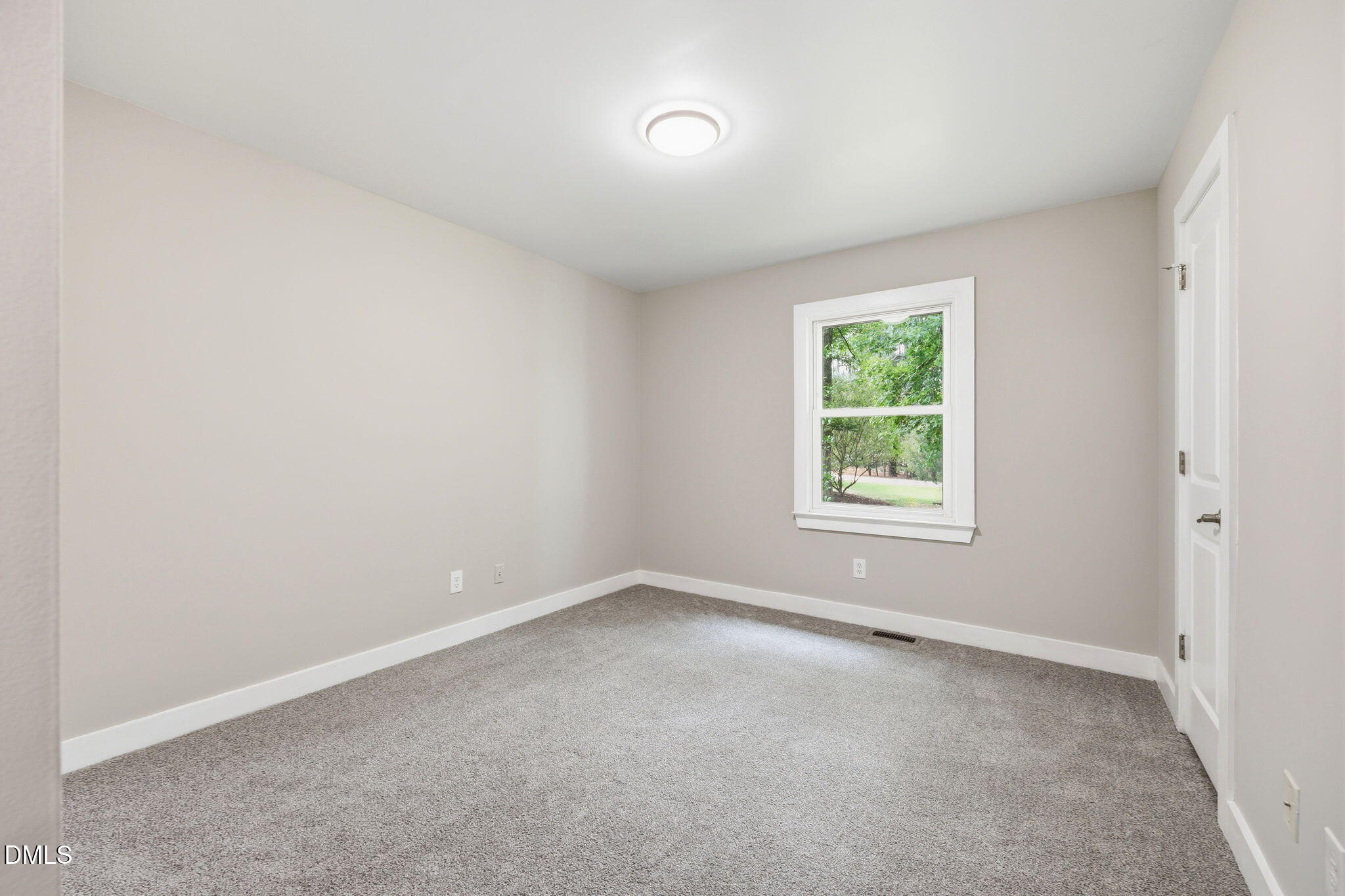 9812 Gralyn Road Raleigh, NC 27613 - Photo 20 of 39