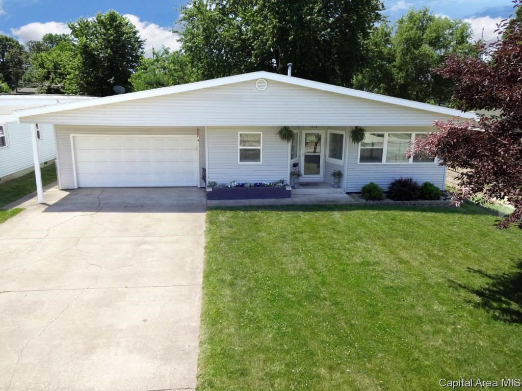 1712 Reed Avenue Springfield, IL 62704 - Photo 1 of 34 Gallery Image 1