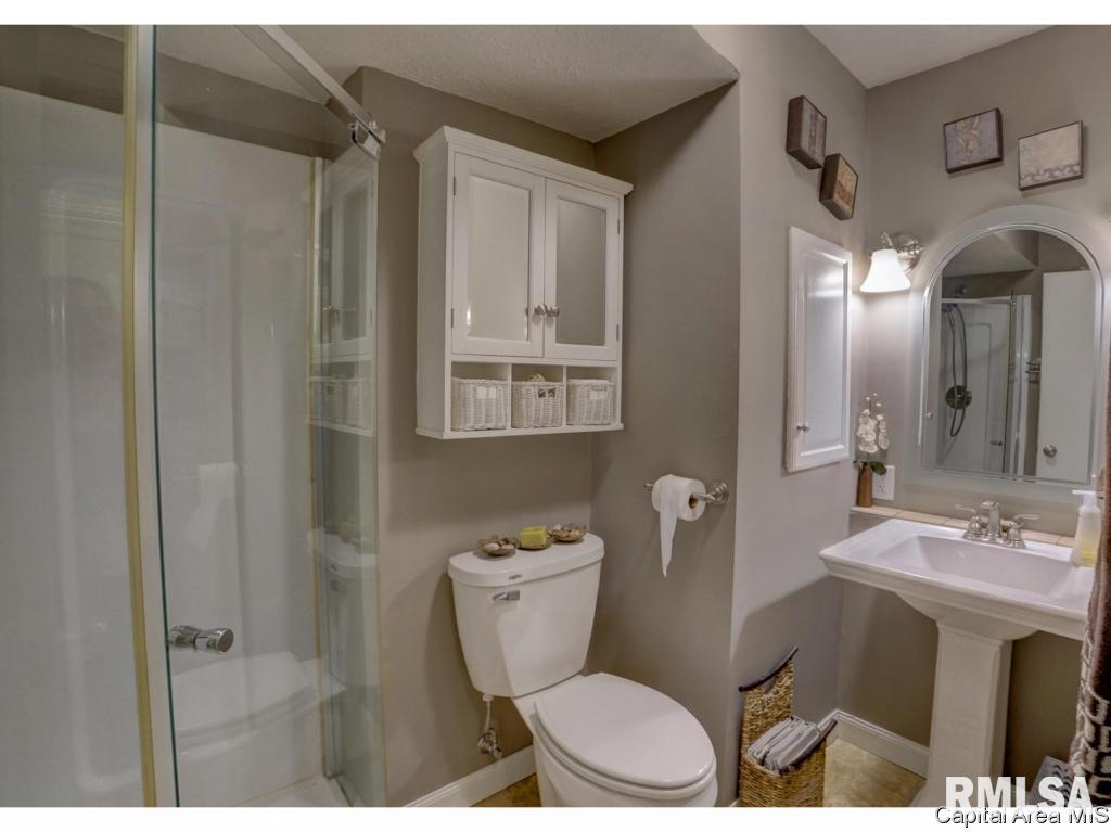 1712 Reed Avenue Springfield, IL 62704 - Photo 23 of 34 Gallery Image 23