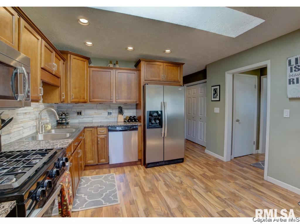 1712 Reed Avenue Springfield, IL 62704 - Photo 26 of 34 Gallery Image 26