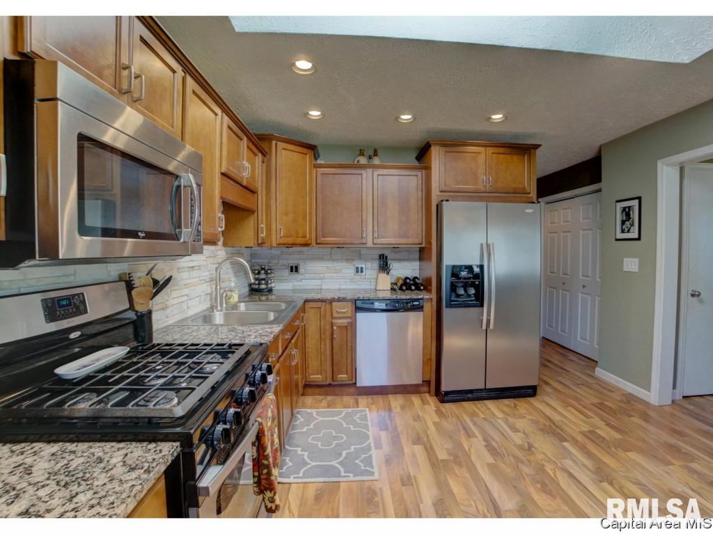 1712 Reed Avenue Springfield, IL 62704 - Photo 27 of 34 Gallery Image 27