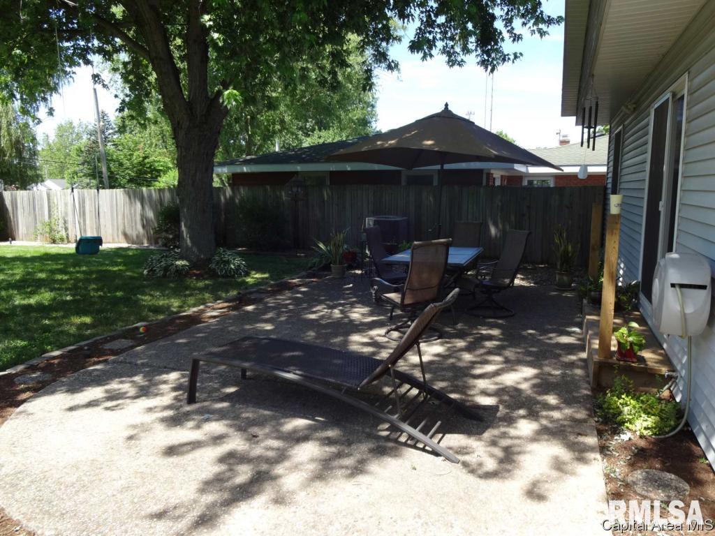 1712 Reed Avenue Springfield, IL 62704 - Photo 30 of 34 Gallery Image 30