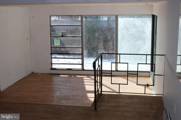 a view of entryway