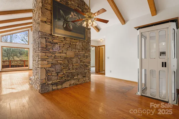 $470,000 | 111 South Valley View Drive, Mars Hill, NC 28754