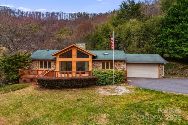 $470,000 | 111 South Valley View Drive, Mars Hill, NC 28754