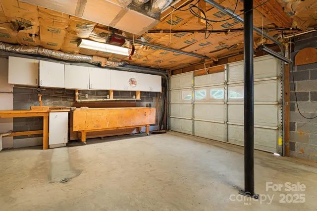 a view of a indoor garage