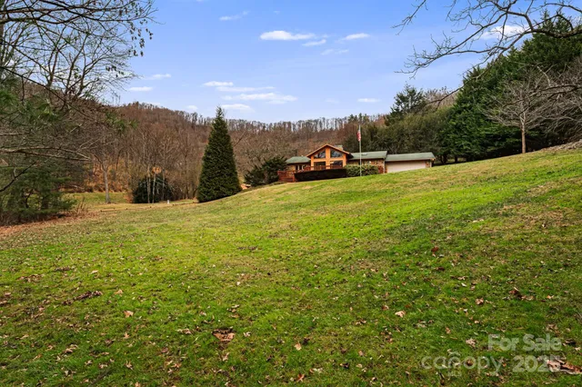 $475,000 | 111 South Valley View Drive, Mars Hill, NC 28754