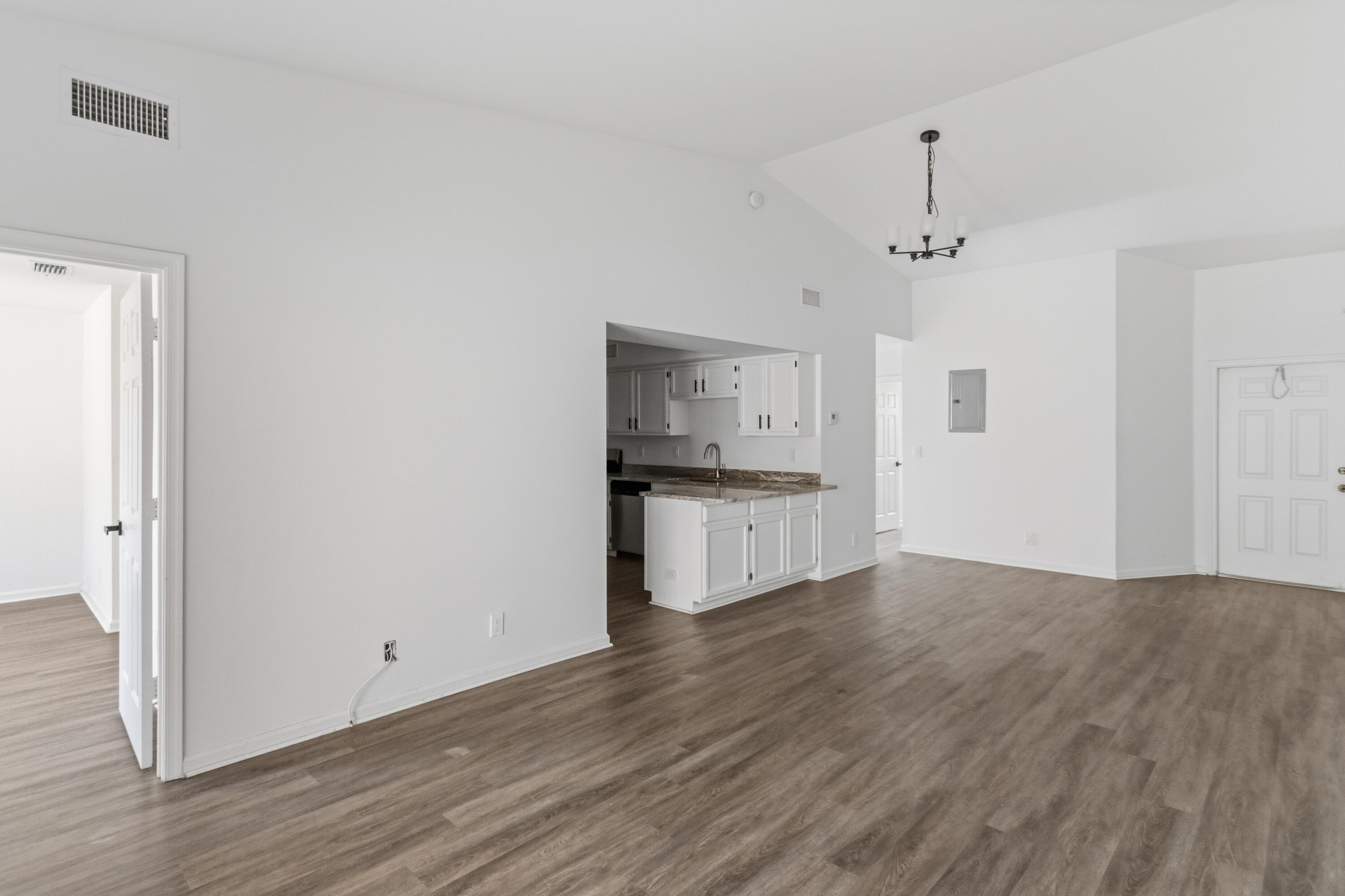 3171 Leewood Terrace, Unit L235 Boca Raton, FL 33431 - Photo 6 of 31 585A7331