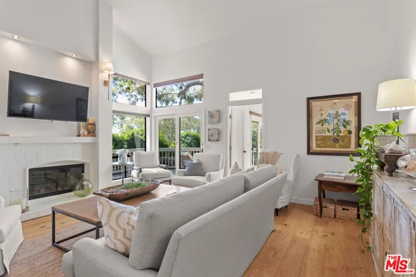 $1,648,000 | 11 Rocky Knoll, Unit 12, Irvine, CA 92612