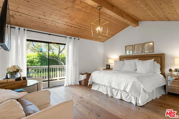 $1,648,000 | 11 Rocky Knoll, Unit 12, Irvine, CA 92612