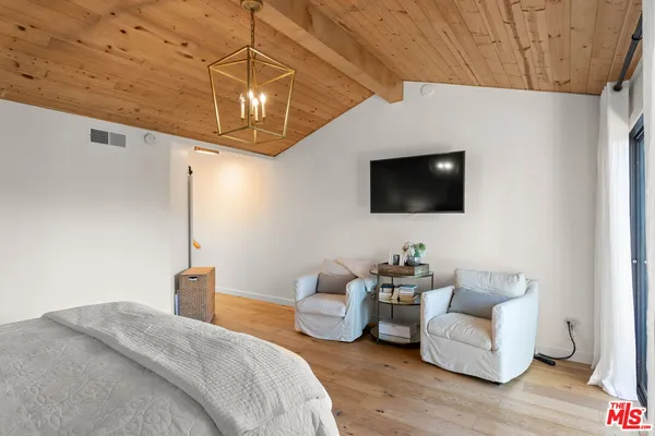 $1,648,000 | 11 Rocky Knoll, Unit 12, Irvine, CA 92612