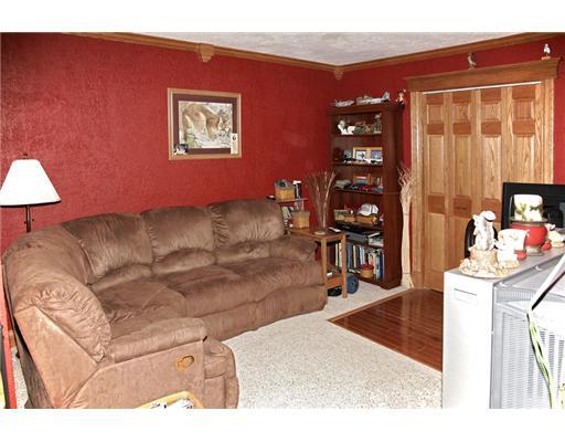 180 Bradys Ridge Road Beaver, PA 15009 - Photo 7 of 10 Den/Family/Great Room.
