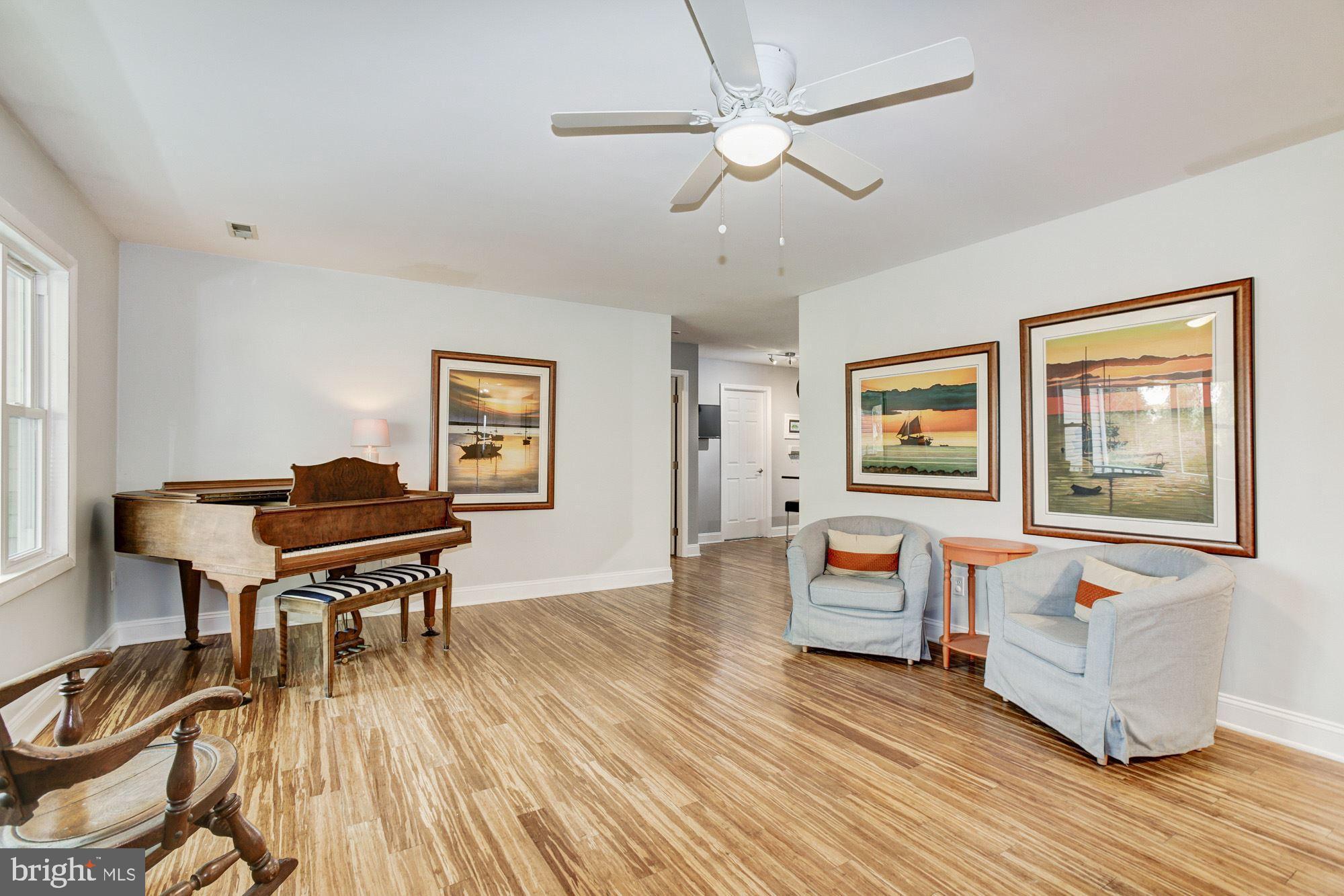 312 Talbot Road Stevensville, MD 21666 - Photo 3 of 34 Living Room