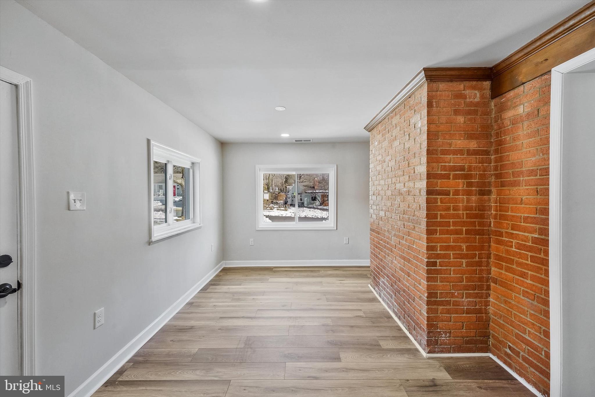 3629 Parklane Road Fairfax, VA 22030 - Photo 16 of 45 a view of an empty room and window