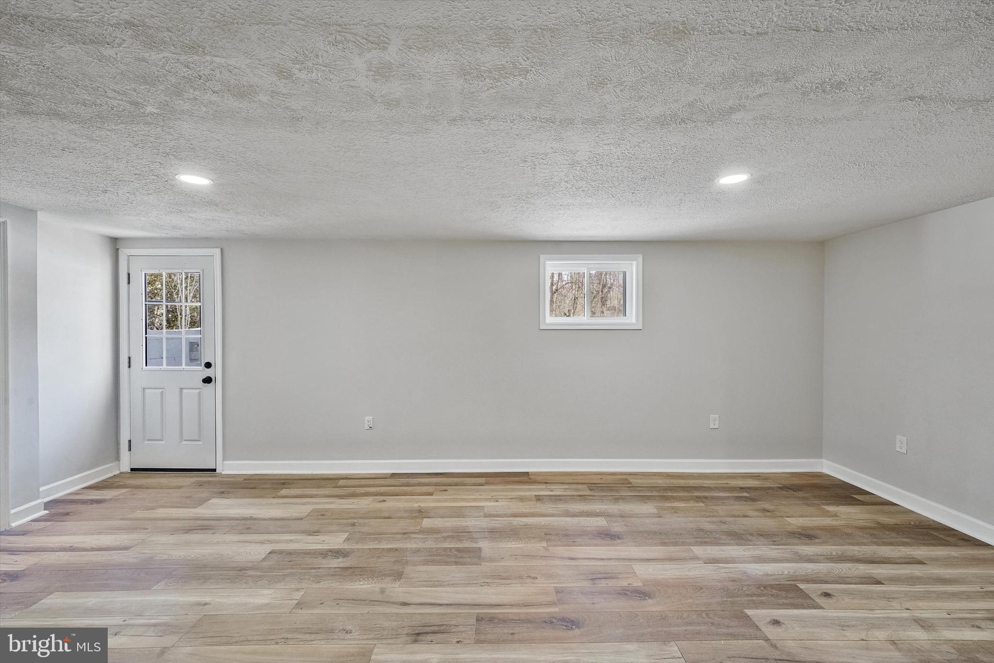 3629 Parklane Road Fairfax, VA 22030 - Photo 26 of 45 a view of a room with wooden floor