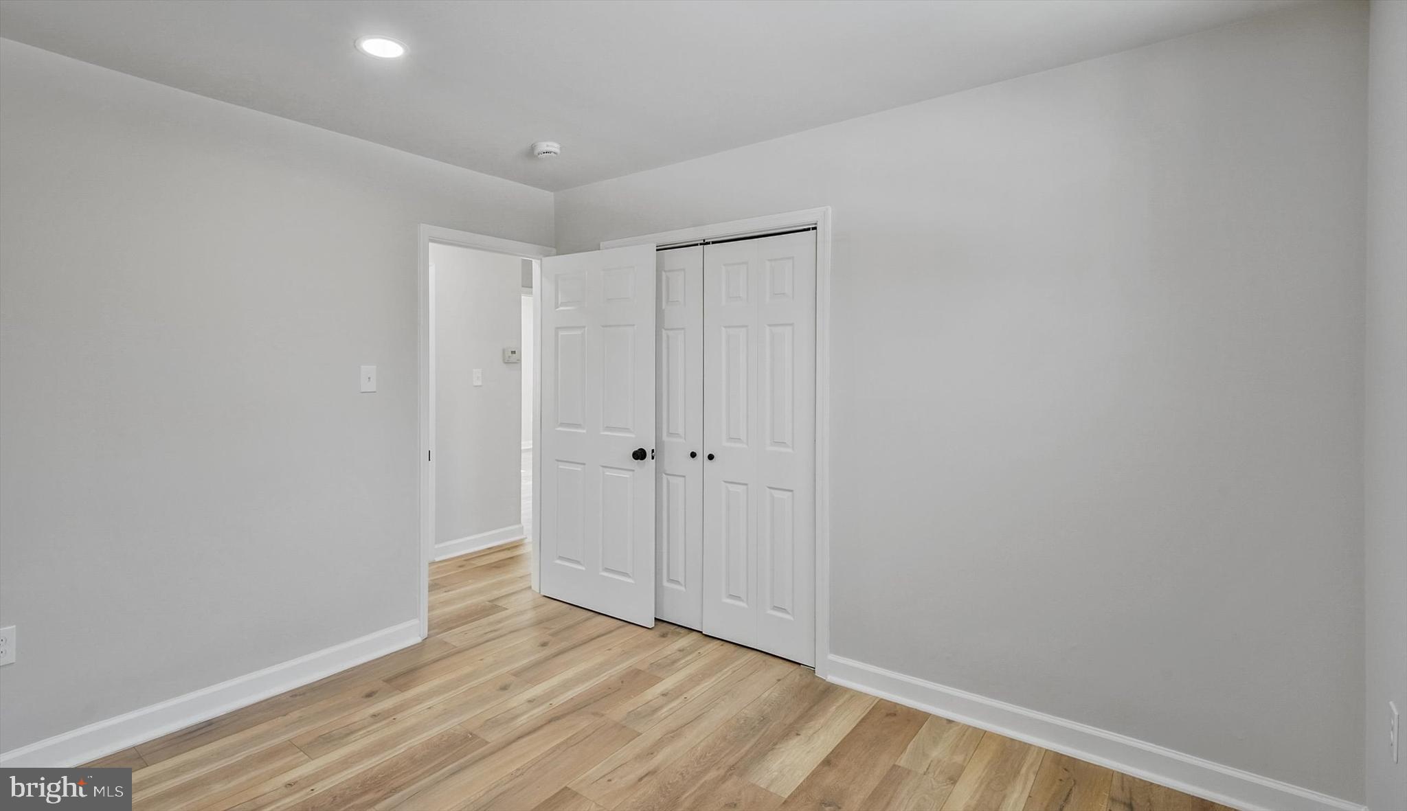 3629 Parklane Road Fairfax, VA 22030 - Photo 33 of 45 a view of an empty room