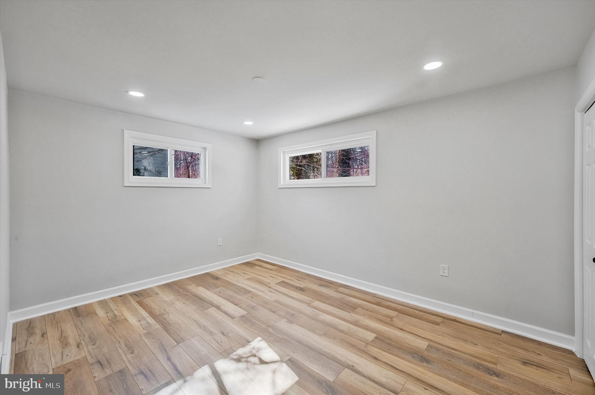 3629 Parklane Road Fairfax, VA 22030 - Photo 34 of 45 a view of a big room with wooden floor