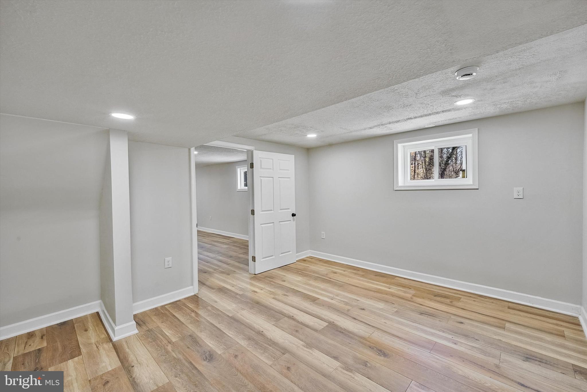 3629 Parklane Road Fairfax, VA 22030 - Photo 35 of 45 a view of an empty room