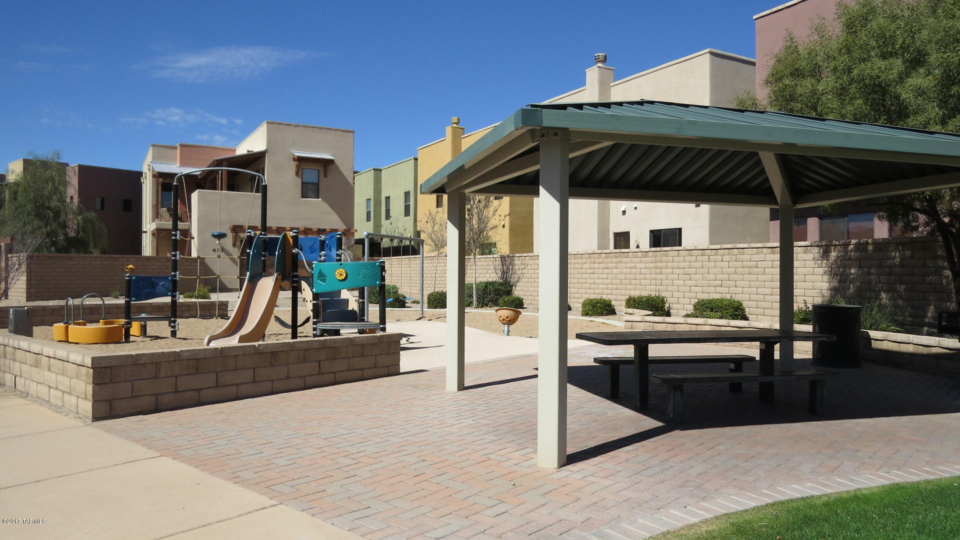 283 East Croydon Park Road Tucson, AZ 85704 - Photo 28 of 32
