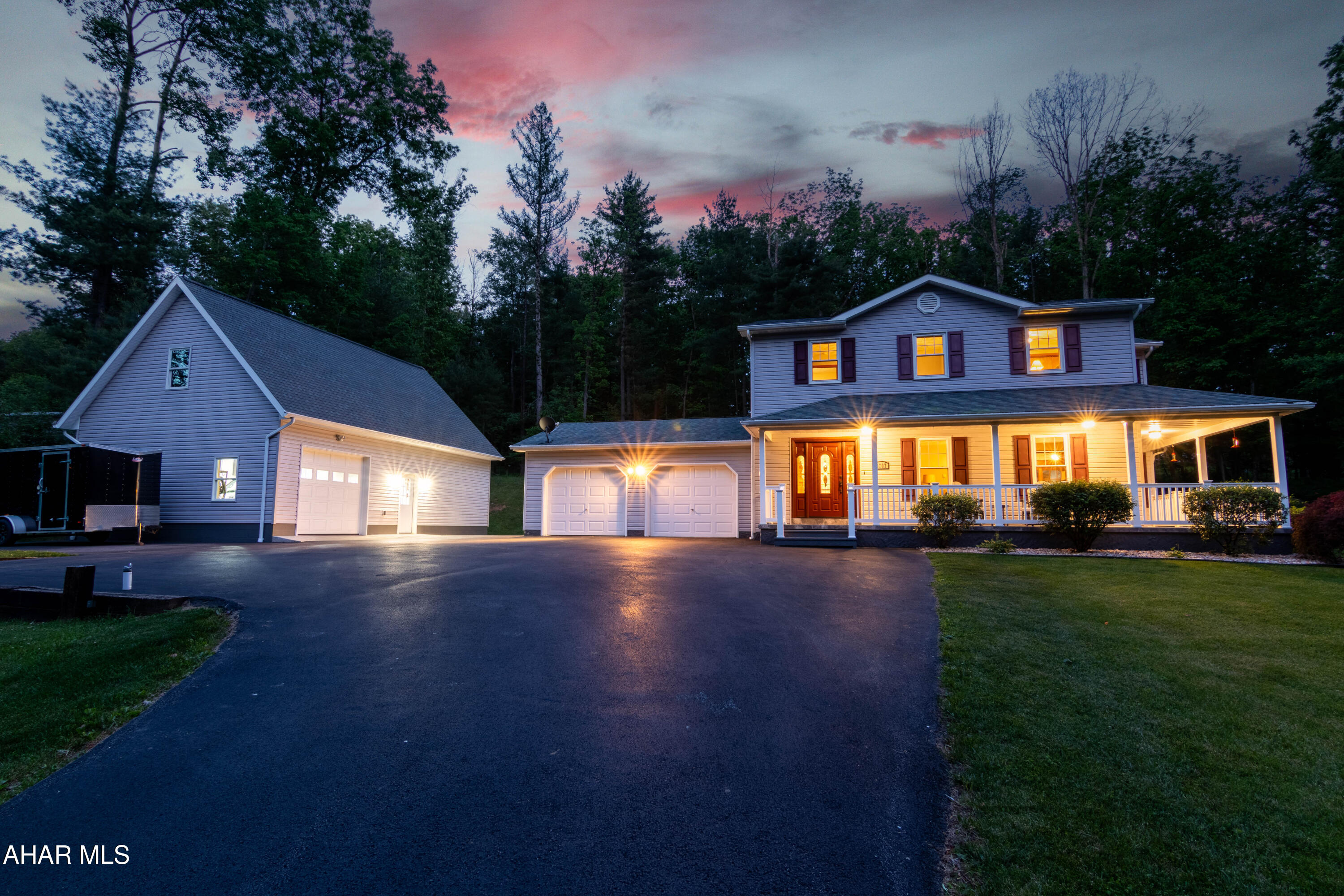 2707 Pennington Road Tyrone, PA 16686 - Photo 1 of 66