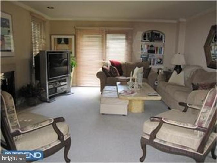 515 Fairview Road Penn Valley, PA 19072 - Photo 2 of 7