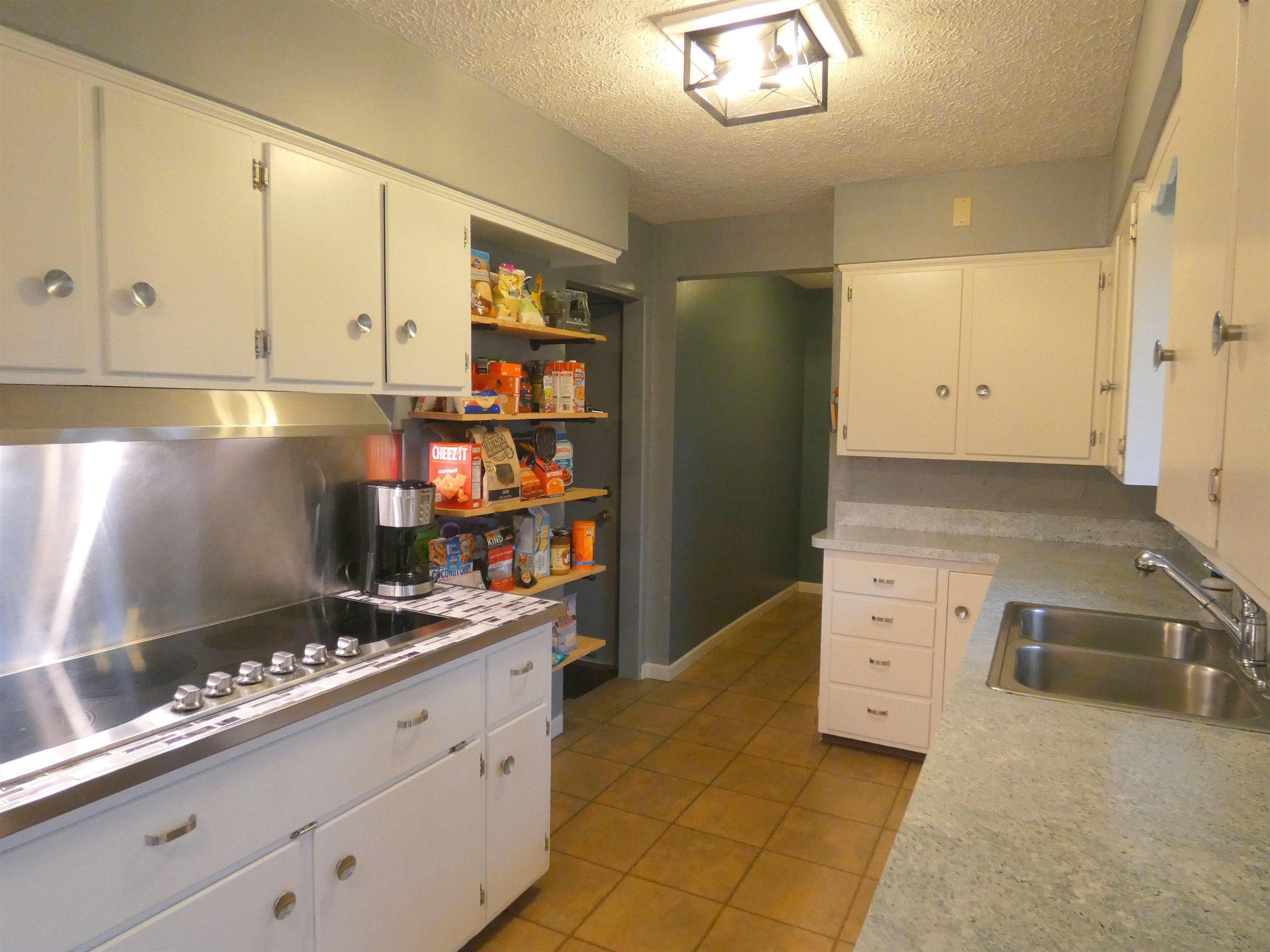 1080 West Webb Road Dewitt, MI 48820 - Photo 9 of 22