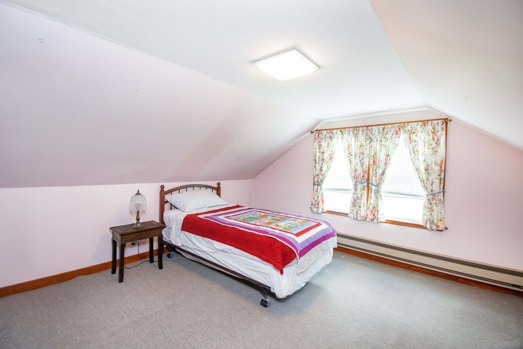 35 Bellwood Road Springfield, MA 01119 - Photo 17 of 31
