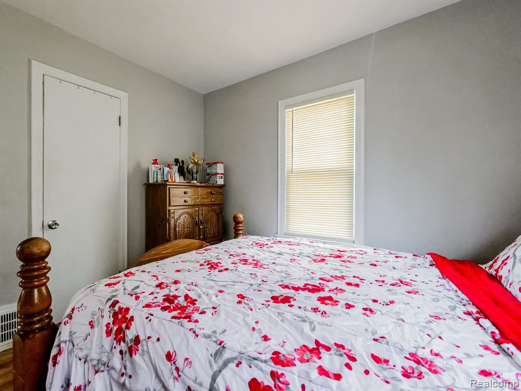 21733 Rausch Avenue Eastpointe, MI 48021 - Photo 8 of 16