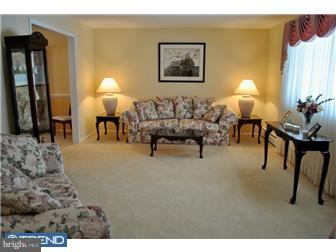 2338 Steven Road Huntingdon Valley, PA 19006 - Photo 3 of 12 Living Room