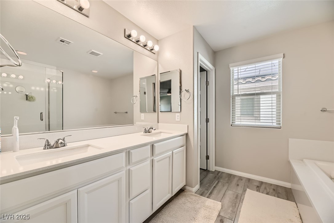 10558 El Camino Road Las Vegas, NV 89141 - Photo 7 of 11 Primary Bathroom
