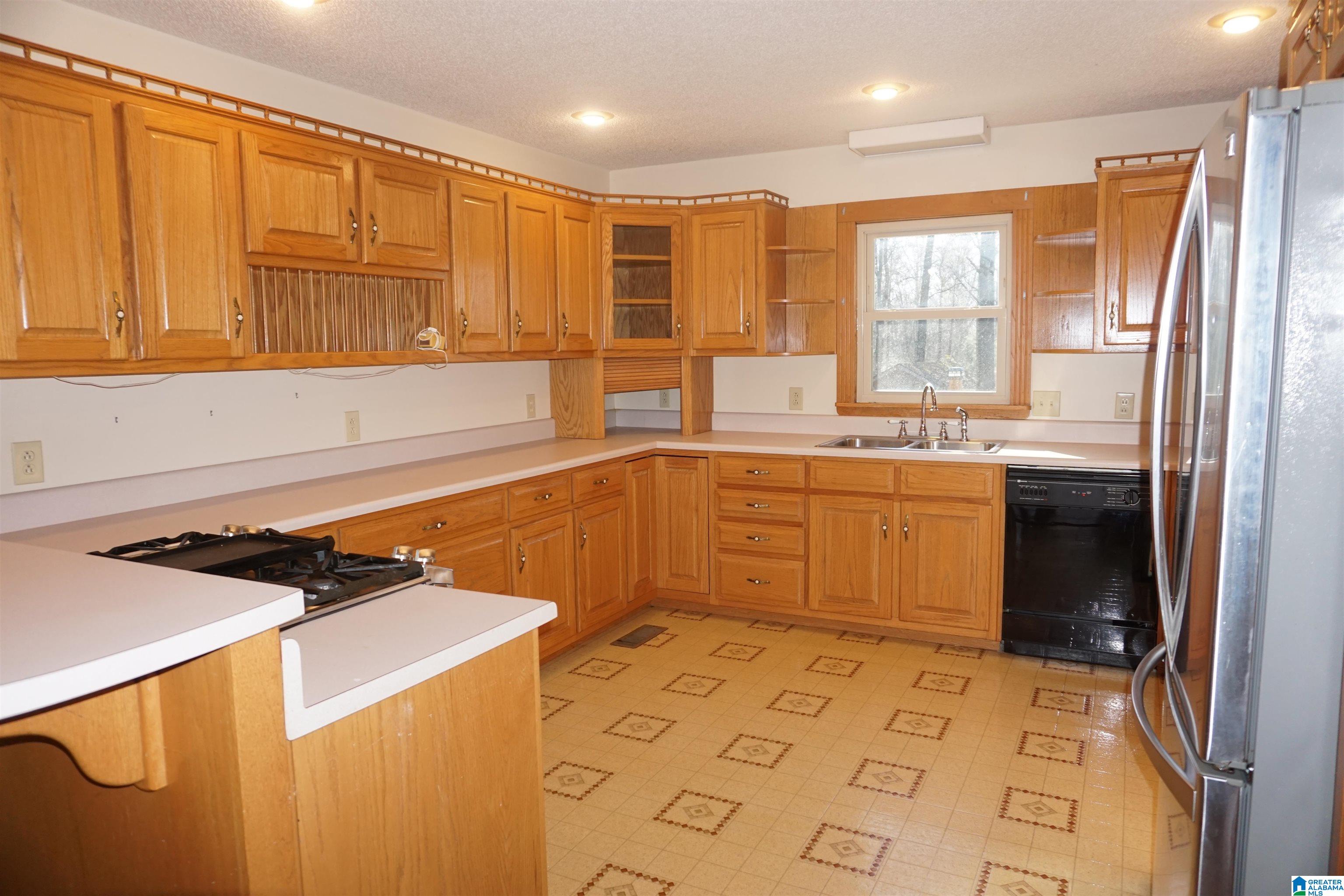 10171 County Road 87 Roanoke, AL 36274 - Photo 7 of 42