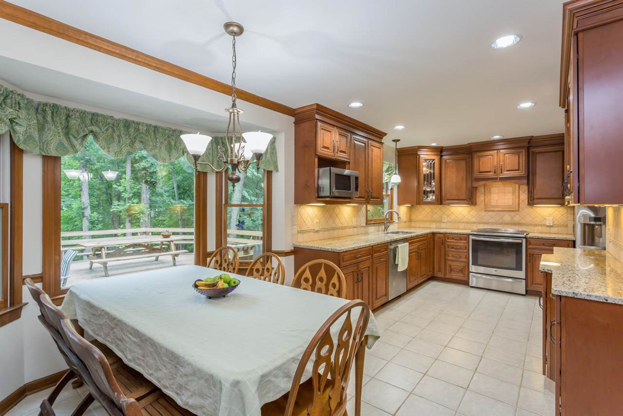 Large Kitchen