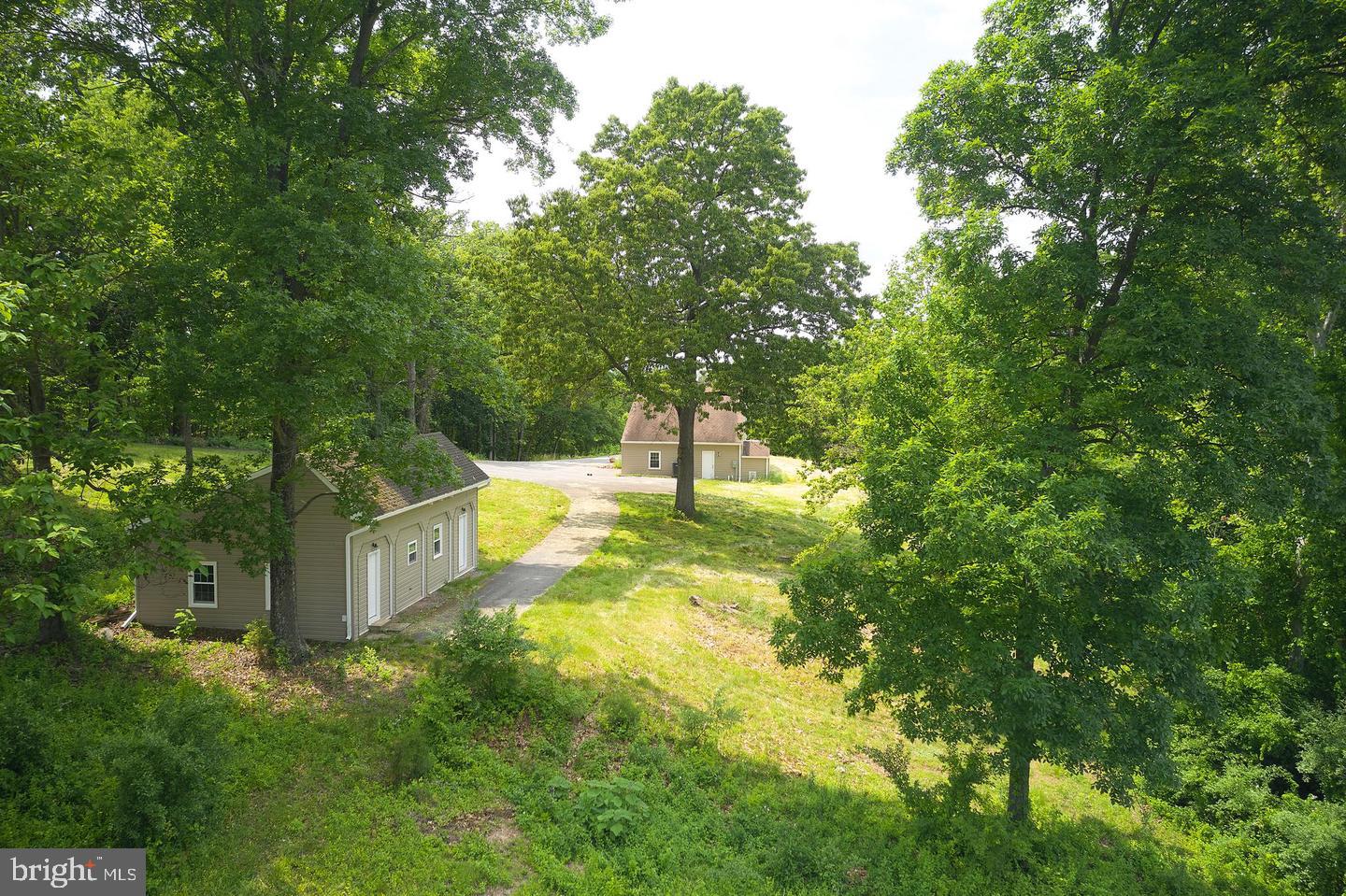 21050 Big Woods Road Dickerson, MD 20842 - Photo 11 of 62 The Cottage
