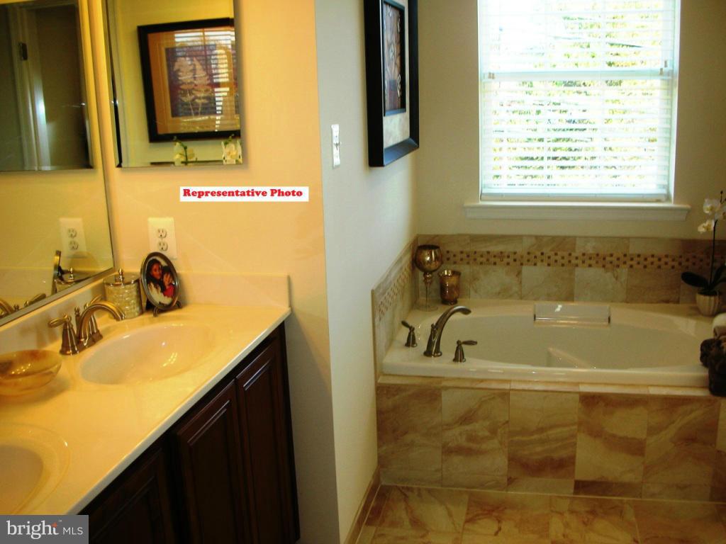 4535 Ridge Road Nottingham, MD 21236 - Photo 9 of 13 Bath (Master)