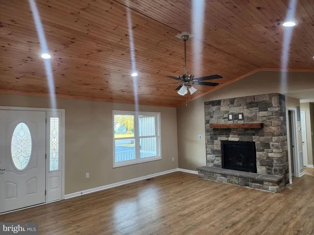 $699,500 | 117 Pointers Way, Front Royal, VA 22630