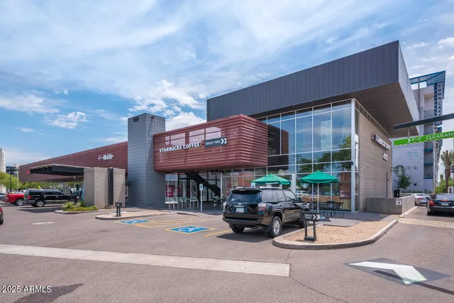 $2,250 | 945 East Playa Del Norte Drive, Unit 1008, Tempe, AZ 85288