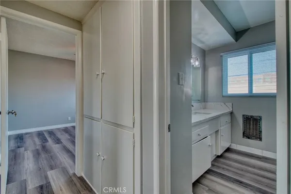 $2,200 | 12711 Grevillea Avenue, Unit C, Hawthorne, CA 90250