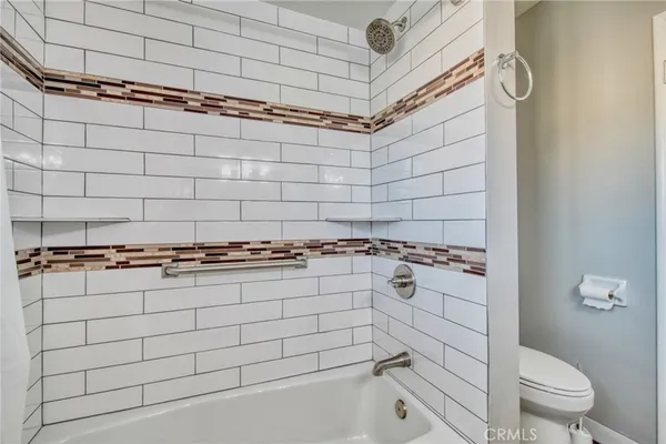 $2,200 | 12711 Grevillea Avenue, Unit C, Hawthorne, CA 90250