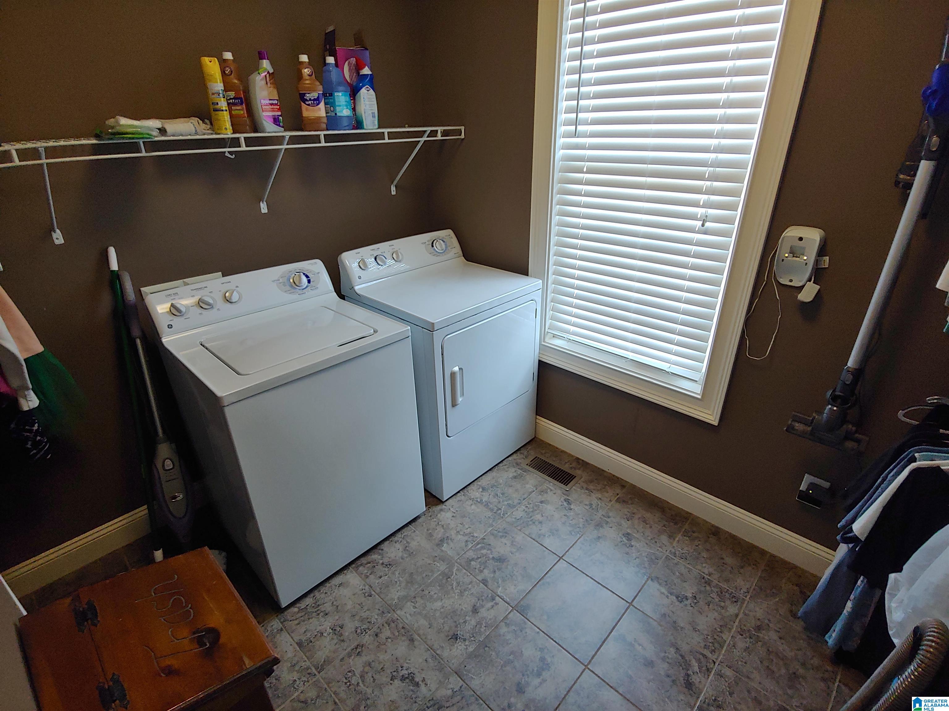 1606 Springhill Road Sylacauga, AL 35150 - Photo 12 of 37